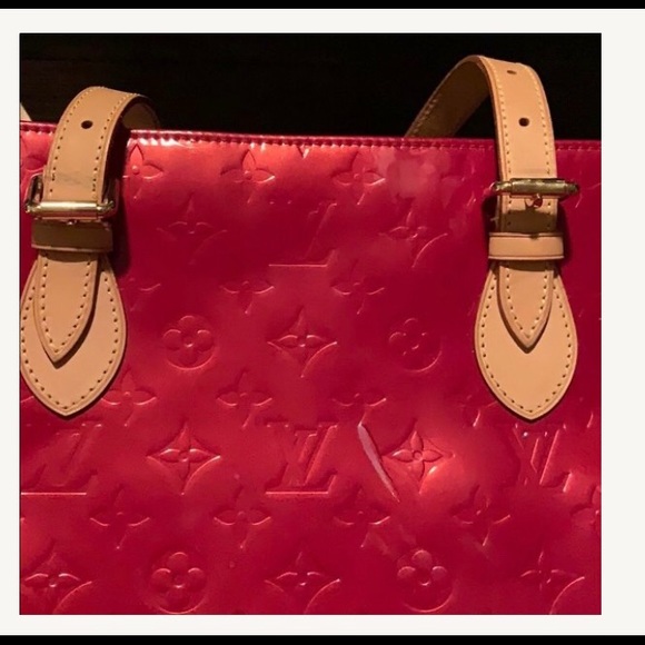 Authentic Louis Vuitton Red Brea - Picture 13 of 13